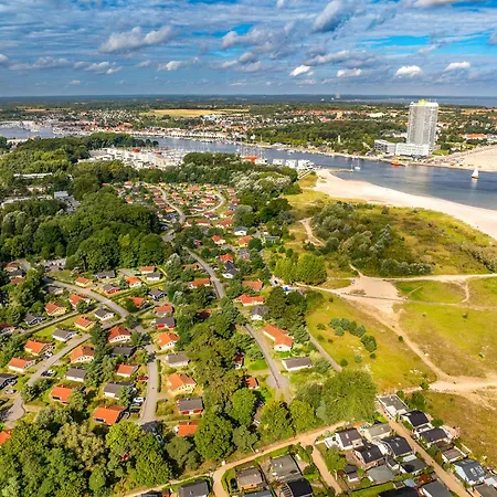 Strandblick - Dorf 1 04 *
