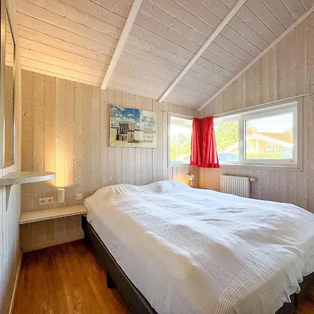 בית נופש Strandblick - Dorf 1 04 *